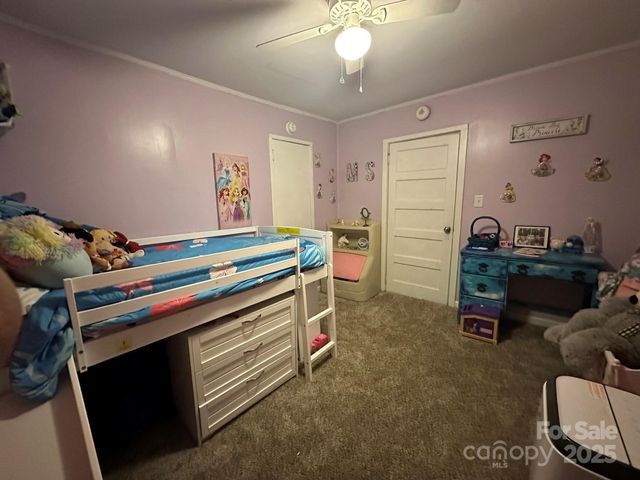 104 Old Fort Road, Fairview, NC 28730