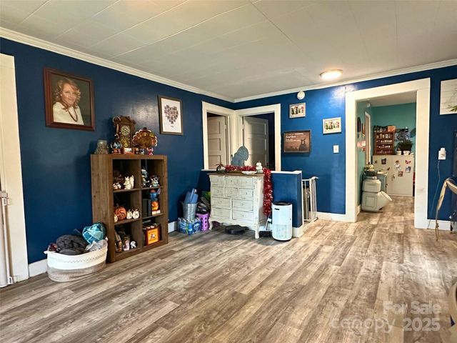 104 Old Fort Road, Fairview, NC 28730