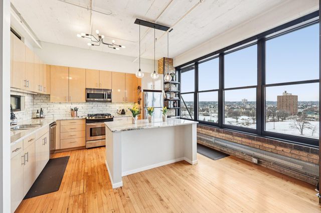 290 Market Street 607, Minneapolis, MN 55405