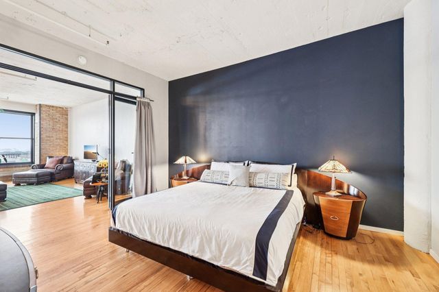 290 Market Street 607, Minneapolis, MN 55405