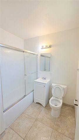 2334 E Santa Fe Avenue 4, Fullerton, CA 92831