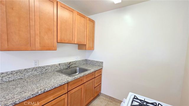 2334 E Santa Fe Avenue 4, Fullerton, CA 92831