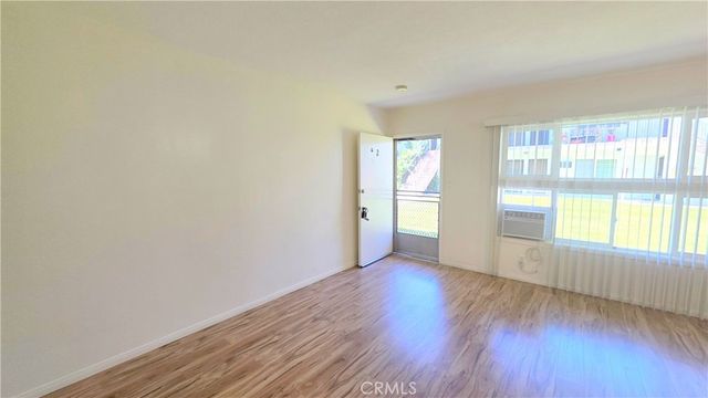 2334 E Santa Fe Avenue 4, Fullerton, CA 92831