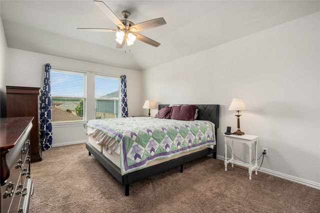2841 Pacifico Way, Fort Worth, TX 76111