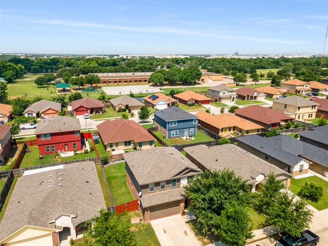 2841 Pacifico Way, Fort Worth, TX 76111
