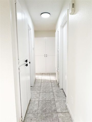 1411 SE Hillcrest Ave, Lawton, OK 73501