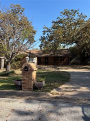 600 Travis Drive, Mineral Wells, TX 76067