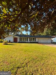 2058 Welcome Road, Newnan, GA 30263
