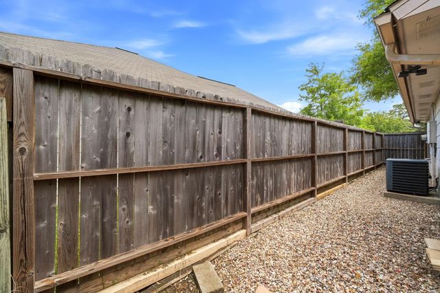 23339 Whittaker Way, Spring, TX 77373