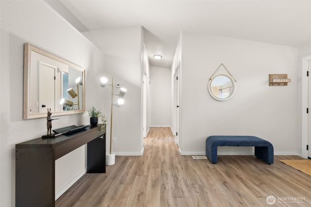 5678 SE Burley Olalla Road, Olalla, WA 98359