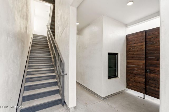 21 W Lalo Way 1-4, Tucson, AZ 85701