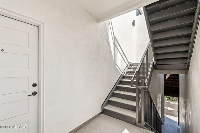 21 W Lalo Way 1-4, Tucson, AZ 85701