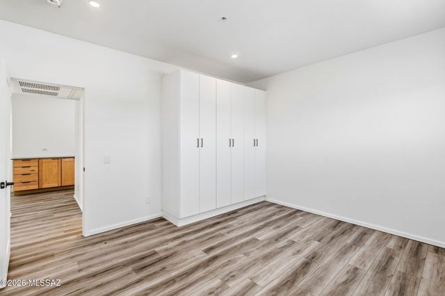 21 W Lalo Way 1-4, Tucson, AZ 85701