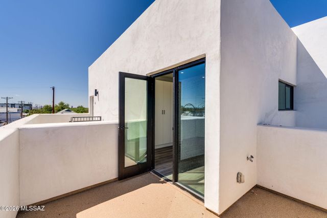 21 W Lalo Way 1-4, Tucson, AZ 85701
