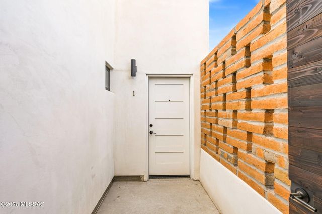21 W Lalo Way 1-4, Tucson, AZ 85701