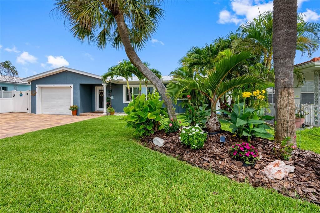 621 77TH AVENUE, St Pete Beach, FL 33706