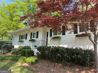 2841 Cravenridge Drive NE, Brookhaven, GA 30319