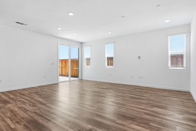 616 E Salamanca Ln, Mountain House, CA 95391