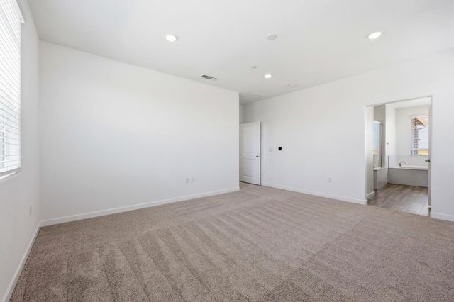 616 E Salamanca Ln, Mountain House, CA 95391