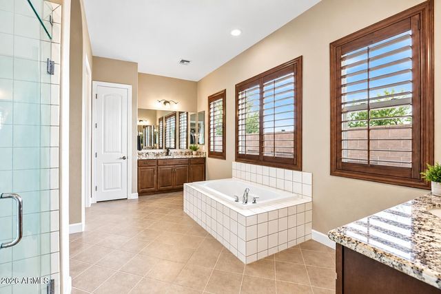 21565 S 223RD Place, Queen Creek, AZ 85142