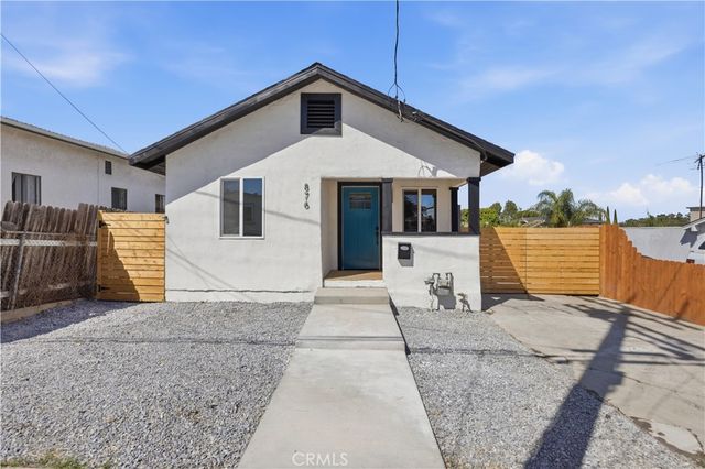 876 W Oliver, San Pedro, CA 90731