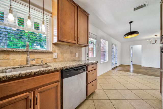 4938 Saxon Drive, Houston, TX 77092