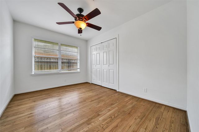 4938 Saxon Drive, Houston, TX 77092