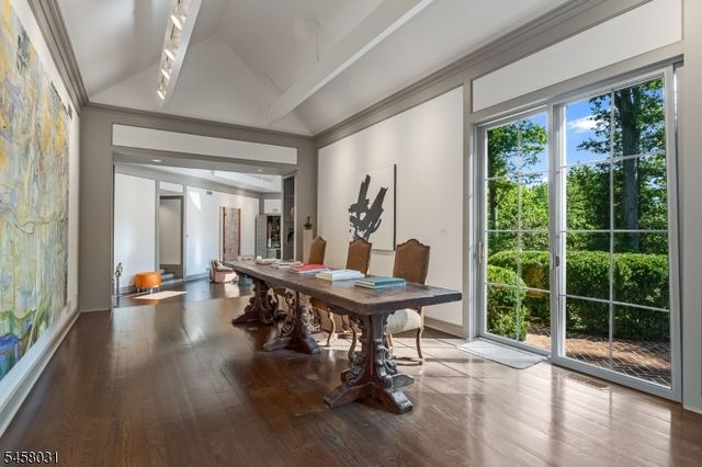 24 Douglass Ave, Bernardsville Boro, NJ 07924