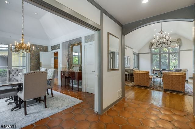 24 Douglass Ave, Bernardsville Boro, NJ 07924