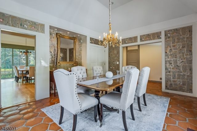 24 Douglass Ave, Bernardsville Boro, NJ 07924