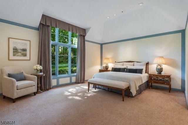 24 Douglass Ave, Bernardsville Boro, NJ 07924