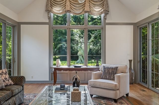 24 Douglass Ave, Bernardsville Boro, NJ 07924