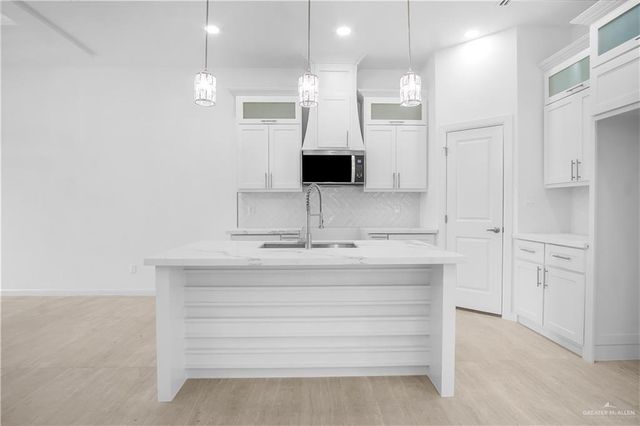 4016 Alexia Lane, Edinburg, TX 78542