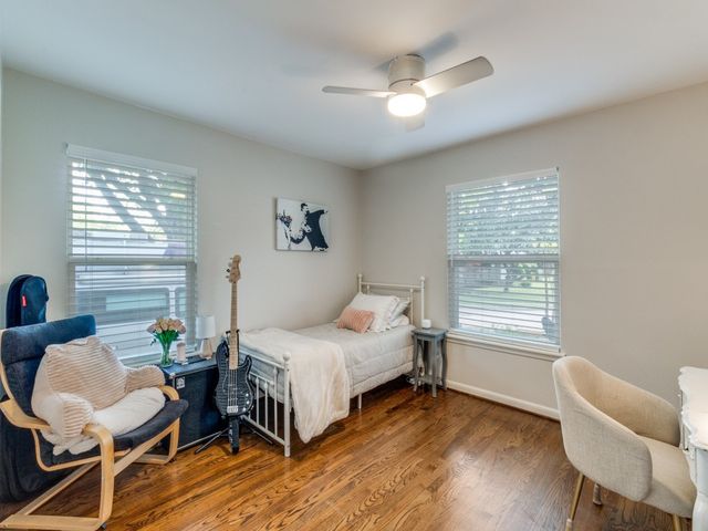 824 Kirkwood Drive, Dallas, TX 75218