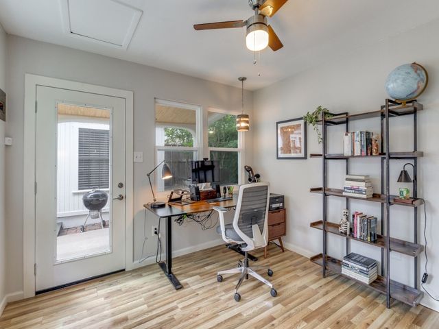 824 Kirkwood Drive, Dallas, TX 75218