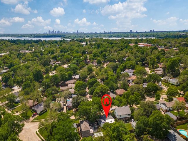 824 Kirkwood Drive, Dallas, TX 75218