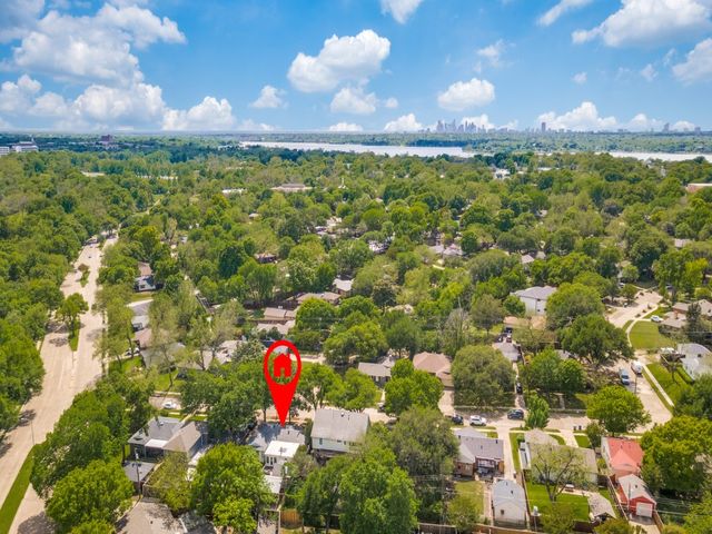 824 Kirkwood Drive, Dallas, TX 75218