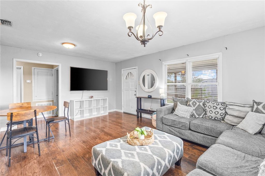 4334 Delano Dr, Corpus Christi, TX 78412 — photo 5