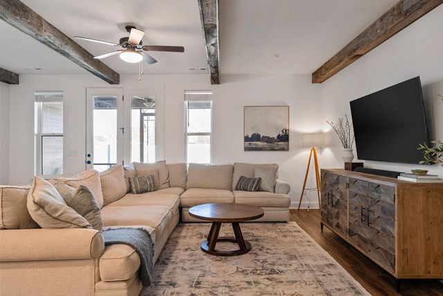 1552 Nickelby Pl, Thompsons Station, TN 37179