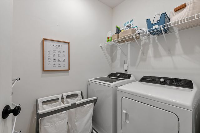 1552 Nickelby Pl, Thompsons Station, TN 37179