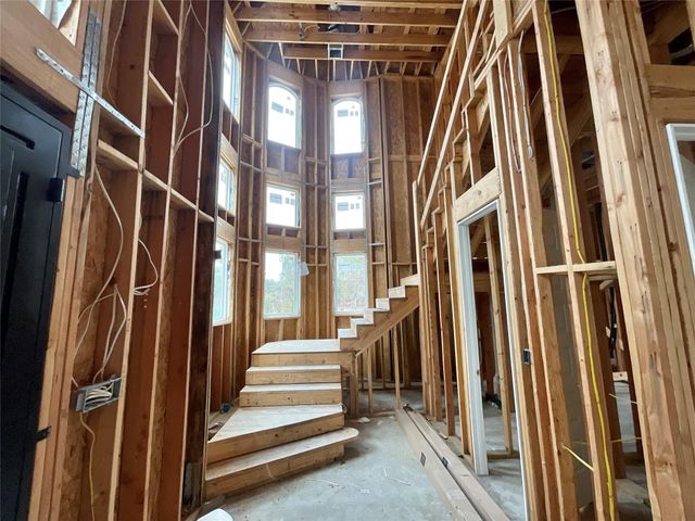 9756 Westview Drive, Houston, TX 77055