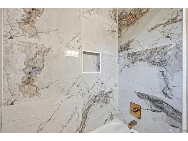 580 S Field Ct, Denver, CO 80226