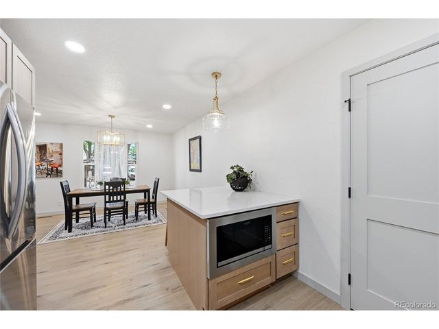 580 S Field Ct, Denver, CO 80226