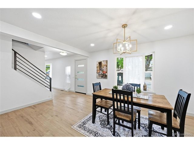 580 S Field Ct, Denver, CO 80226