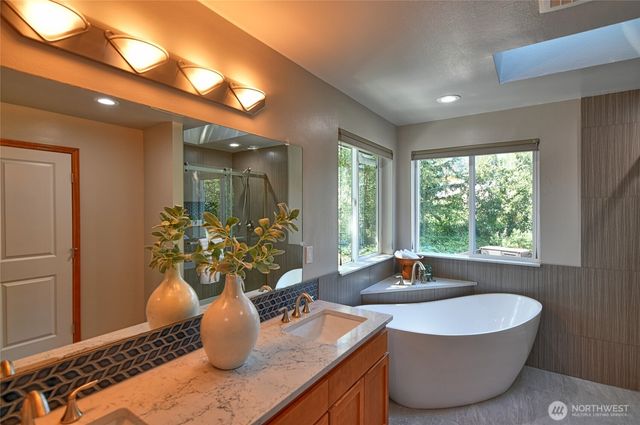 1706 239th Street SW, Bothell, WA 98021