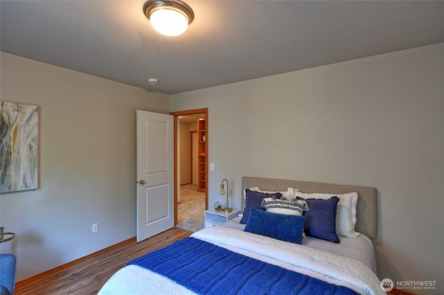 1706 239th Street SW, Bothell, WA 98021