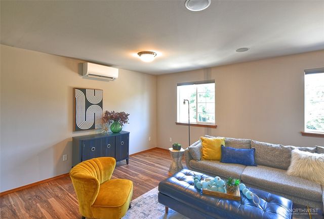1706 239th Street SW, Bothell, WA 98021