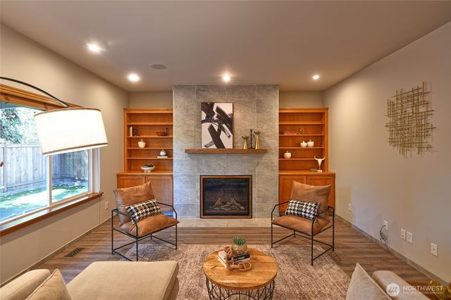 1706 239th Street SW, Bothell, WA 98021