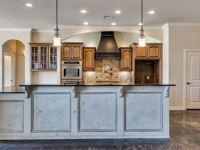 2707 E 138th Street S, Bixby, OK 74008