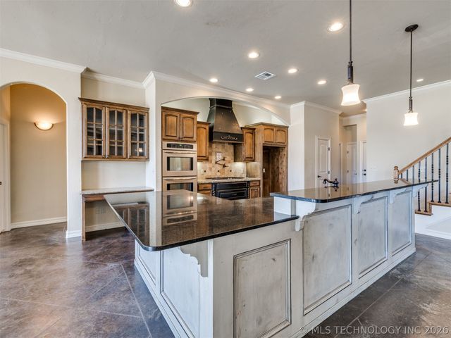 2707 E 138th Street S, Bixby, OK 74008